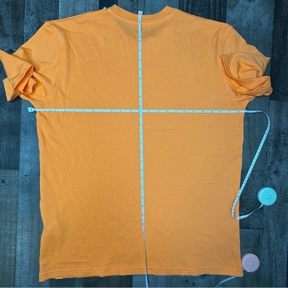 NWT Under Armour Playback Boxy Short Sleeve Tee Medium - Picture 7 of 10